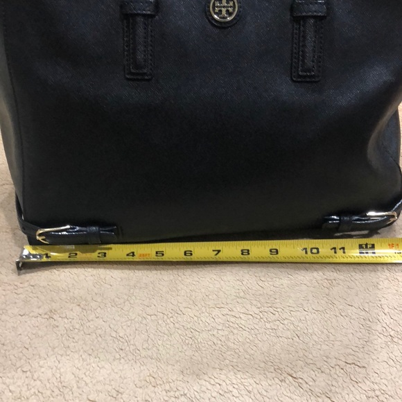 Like new Tory Burch - Picture 9 of 11